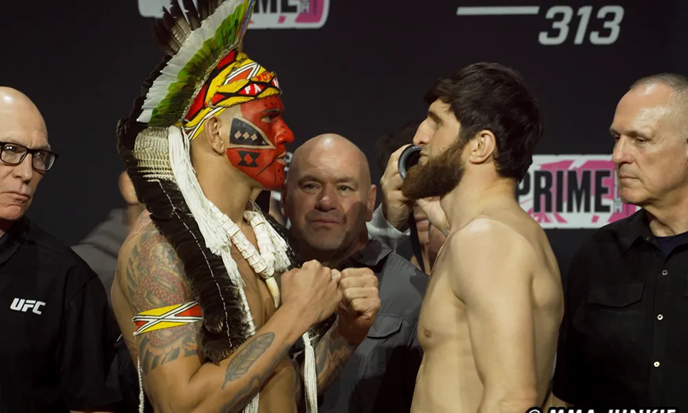 Alex-Pereira-vs-Magomed-Ankalaev-UFC-313-ceremonial-faceoff